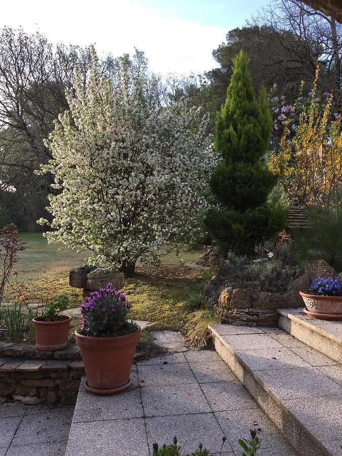 Bed & Breakfast Le Mas Des Chenes Rognes